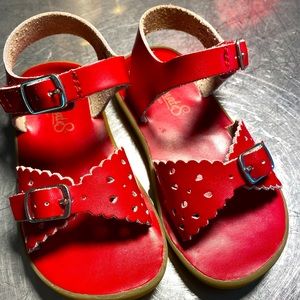 Girls size 8 Footmates Ariel sandal in red w/box
